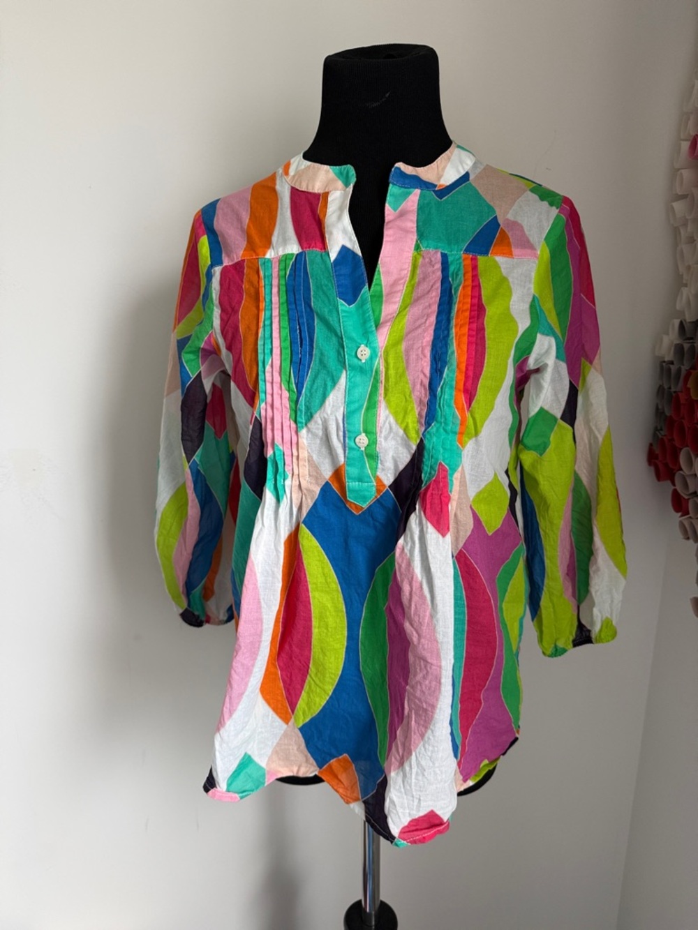 Vilagallo 3/4 sleeve Lightweight Patterned Top